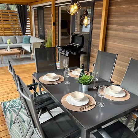 Mobile Homes Malu Biograd Na Moru Eksteriør billede