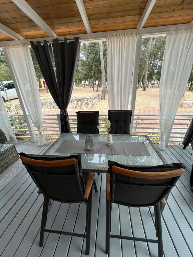 Mobile Homes Malu Biograd Na Moru Eksteriør billede